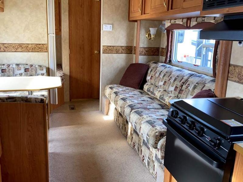 Noah's Ark Campground Revelstoke Bagian luar foto