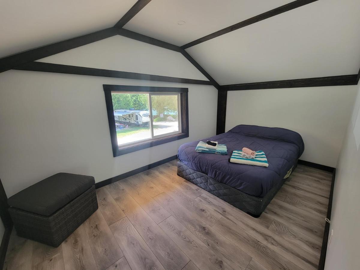 Noah's Ark Campground Revelstoke Bagian luar foto